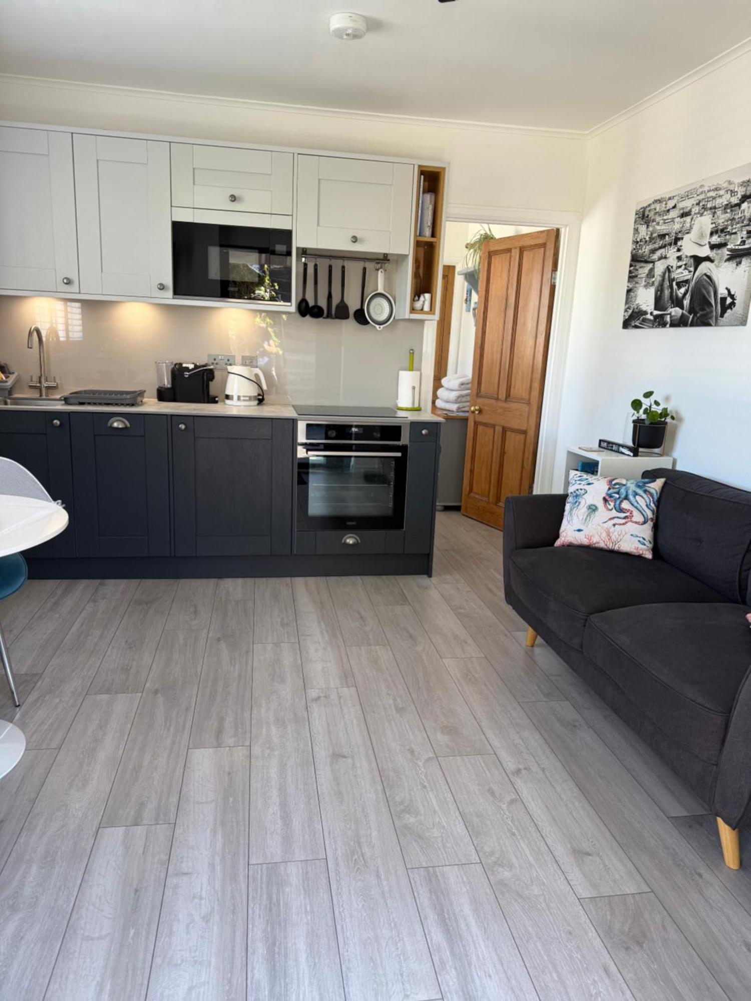 Apartament Little Trevio - Seaside Haven With Parking And Sea Views Brixham Zewnętrze zdjęcie